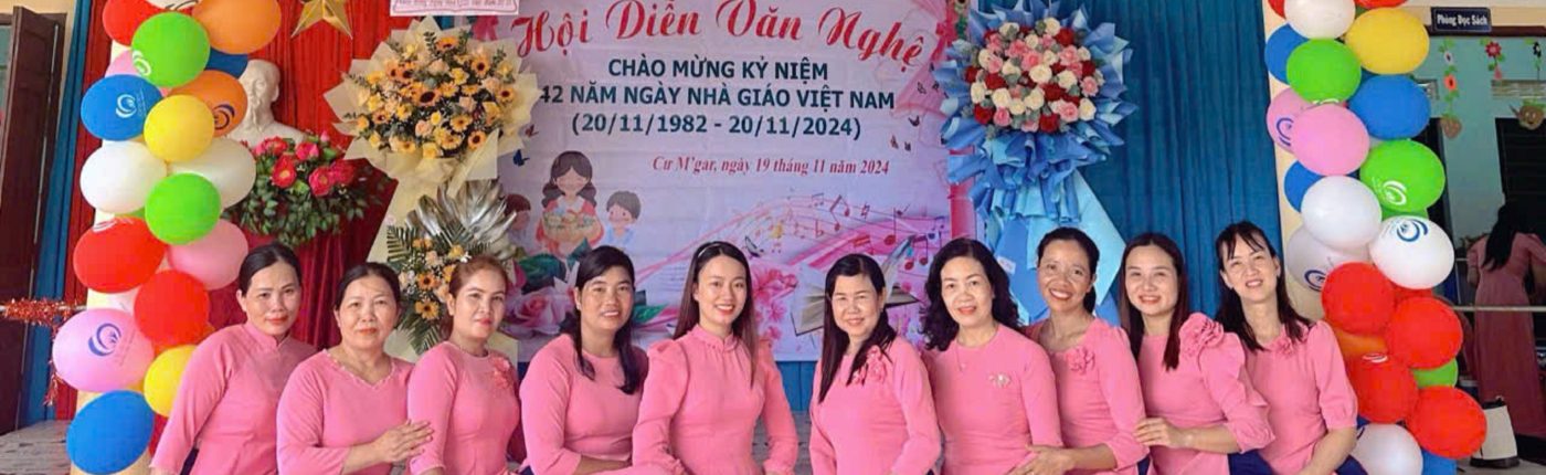 Kỷ niện 42 năm ngày nhà giáo Việt Nam .